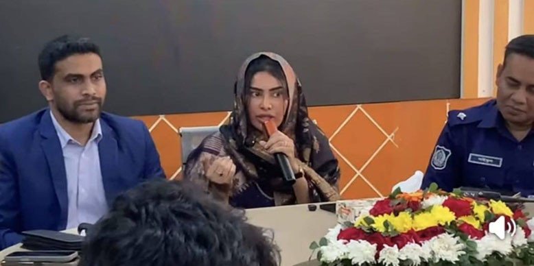 এমপির স্ত্রীকে প্রধান অতিথি করায় ইউএনও-এসিল্যান্ড বদলি